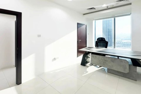 Business Bay, Dubai, UAE의 임대용 사무실 69.9제곱미터 번호 637996 - 사진 7