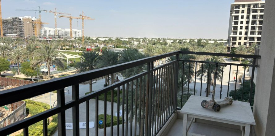 דירה ב Dubai, איחוד האמירויות 2 חדרי שינה, 94 מ"ר מספר 696266