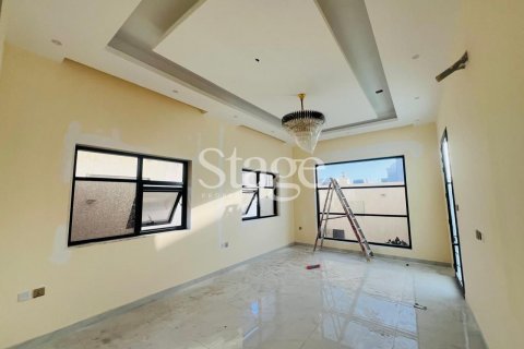Villa zum Verkauf in Ajman, VAE 5 Schlafzimmer, 304 m2 Nr. 639039 - Foto 19