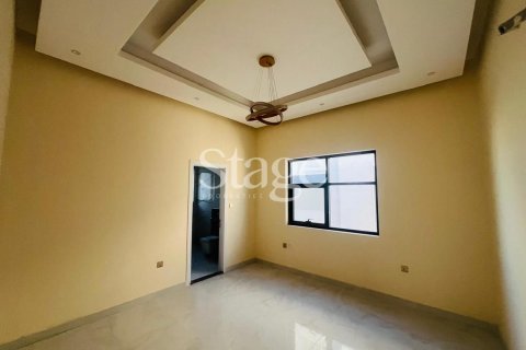 Villa zum Verkauf in Ajman, VAE 5 Schlafzimmer, 304 m2 Nr. 639039 - Foto 9