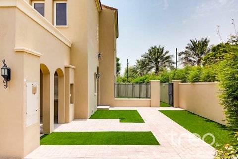 Villa a Serena, Dubai, EAU 3 camere da letto, 211.08 mq. № 755506