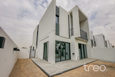 Rumah bandar di Dubai Land, Dubai, UAE 4 bilik tidur, 216.37 meter persegi № 755504 - foto 16