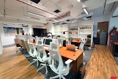 Zyrë në Business Bay, Dubai, Emiratet e Bashkuara Arabe 156.2 m2. № 669800 - Foto 1