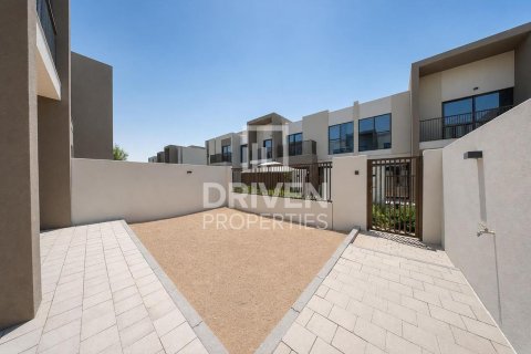 Radhus till försäljning i Dubai Land, Dubai, UAE 3 sovrum, 161 kvm Nr. 744289 - fotografi 17