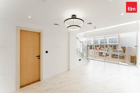 Kuća u nizu u gradu Dubai, UAE 2 spavaće sobe, 105.6 m2 Br. 702575 - Slika 6