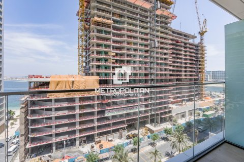 Apartment in Dubai Harbour, Dubai, UAE 1 bedroom, 67 sq.m. № 663356 - photo 2