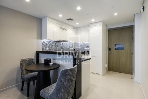 Apartmen di Business Bay, Dubai, UAE 1 bilik tidur, 59 meter persegi № 683825 - foto 5