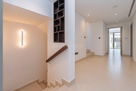 Vilë në Tilal Al Ghaf, Dubai, Emiratet e Bashkuara Arabe 4 dhoma gjumi, 235 m2. № 700393 - Foto 8