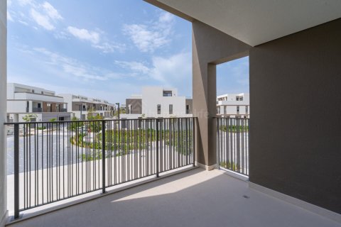 Vilë në Tilal Al Ghaf, Dubai, Emiratet e Bashkuara Arabe 4 dhoma gjumi, 235 m2. № 700393 - Foto 14