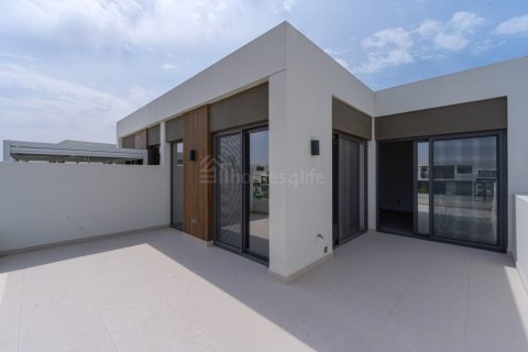 Vilë në Tilal Al Ghaf, Dubai, Emiratet e Bashkuara Arabe 4 dhoma gjumi, 235 m2. № 700393 - Foto 13