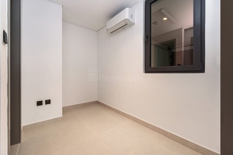 Vilë në Tilal Al Ghaf, Dubai, Emiratet e Bashkuara Arabe 4 dhoma gjumi, 235 m2. № 700393 - Foto 6
