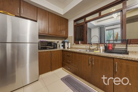 Radhus till försäljning i Reem, Dubai, UAE 3 sovrum, 239.5 kvm Nr. 733222 - fotografi 10