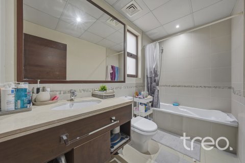 Radhus till försäljning i Reem, Dubai, UAE 3 sovrum, 239.5 kvm Nr. 733222 - fotografi 13