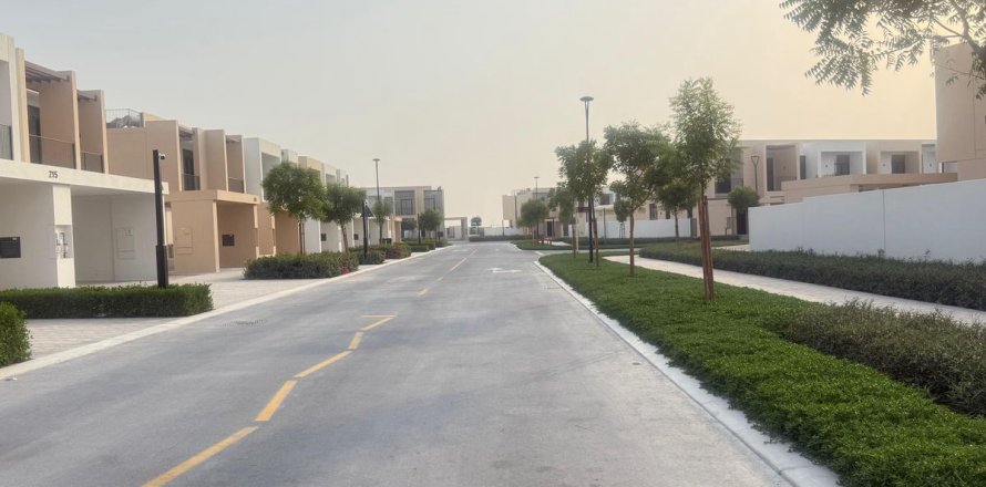 Huvila Dubai, Arabiemiraatit 3 makuuhuonetta, 137.8 m2 № 629318