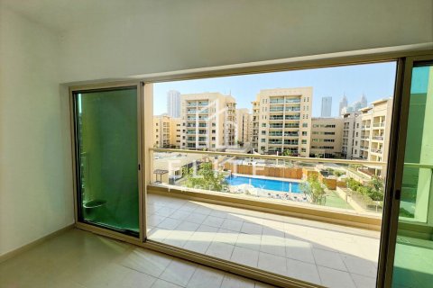 Lägenhet i Greens, Dubai, UAE 2 sovrum, 121 kvm Nr. 754687