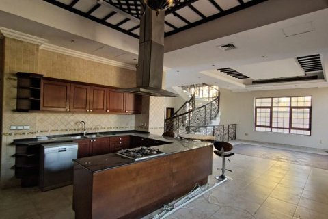 Βίλα σε Al Barsha, Dubai, ΗΑΕ 5 υπνοδωμάτια, 1394 τ.μ. Αρ. 712212 - φωτογραφία 2