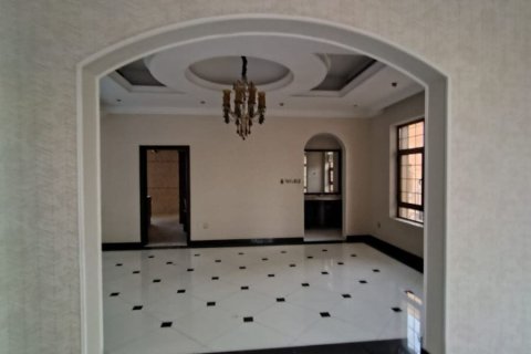 Βίλα σε Al Barsha, Dubai, ΗΑΕ 5 υπνοδωμάτια, 1394 τ.μ. Αρ. 712212 - φωτογραφία 4