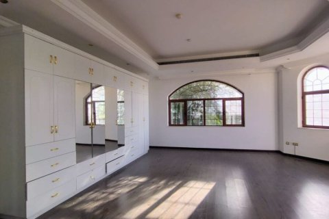 Βίλα σε Al Barsha, Dubai, ΗΑΕ 5 υπνοδωμάτια, 1394 τ.μ. Αρ. 712212 - φωτογραφία 9