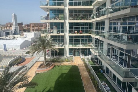 Dubai Studio City, Dubai, संयुक्त अरब अमीरात में अपार्टमेंट, 2 बेडरूम, 111 वर्ग मीटर, संख्या 712208 - फ़ोटो 1