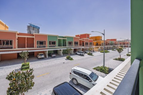 Řadový dům v Damac Lagoons, Dubai, SAE 3 ložnice, 144 m² Č.: 712210 - fotografie 12