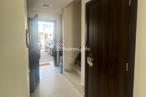 Rumah bandar di DAMAC Hills (Akoya by DAMAC), Dubai, UAE 3 bilik tidur, 112 meter persegi № 712211 - foto 23
