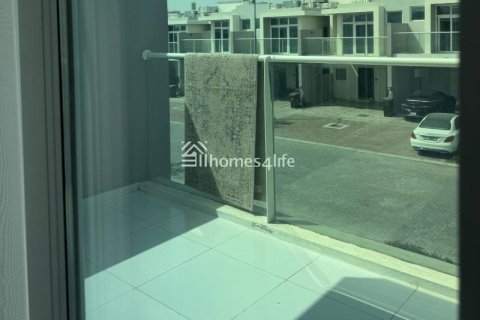 Rumah bandar di DAMAC Hills (Akoya by DAMAC), Dubai, UAE 3 bilik tidur, 112 meter persegi № 712211 - foto 3