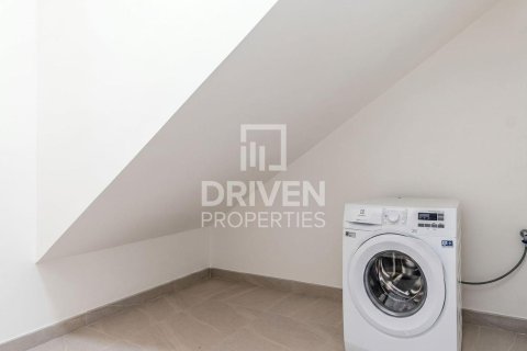 Rijtjeshuis te huur in Damac Lagoons, Dubai, VAE 4 slaapkamers, 144 vr.m., nr 746784 - foto 15
