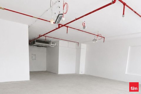 Bureau à louer à Business Bay, Dubai, EAU 83.3 m2 № 719607 - photo 6