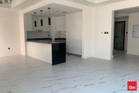 Dubai、UAEにあるタウンハウス 4ベッドルーム、295 m2 No719609