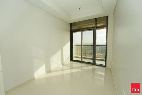Apartmen di Business Bay, Dubai, UAE 2 bilik tidur, 75.6 meter persegi № 719606 - foto 2