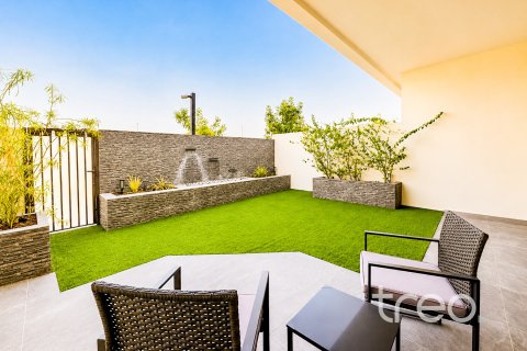 Huvila Dubai South (Dubai World Central), Dubai, Arabiemiraatit 3 makuuhuonetta, 180.7 m2 № 761454