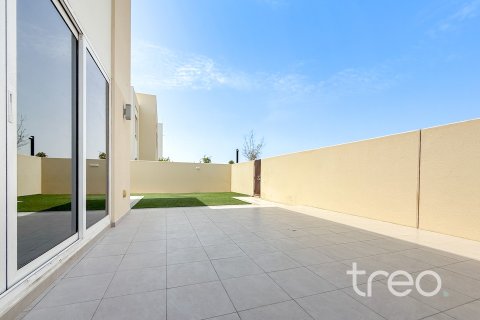 Apartment in Dubai South (Dubai World Central), Dubai, UAE 3 bedrooms, 20.62 sq.m. № 761451 - photo 10