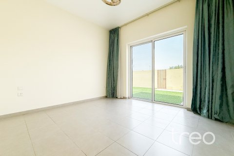 Apartment in Dubai South (Dubai World Central), Dubai, UAE 3 bedrooms, 20.62 sq.m. № 761451 - photo 5