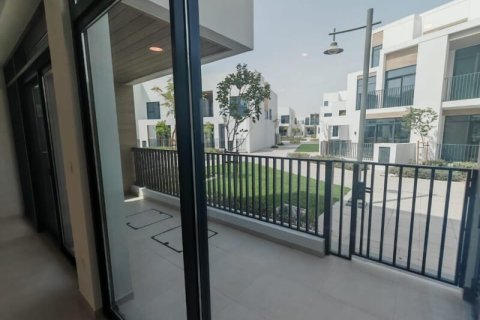 Arabian Ranches 3, Dubai, BAE’de kiralık sıra ev 3 yatak odası, 123 m&sup2; No 703351 - fotoğraf 13