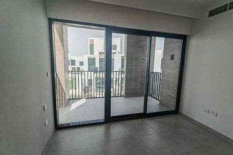 Arabian Ranches 3, Dubai, BAE’de kiralık sıra ev 3 yatak odası, 123 m&sup2; No 703351 - fotoğraf 16