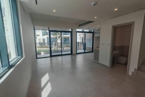 Arabian Ranches 3, Dubai, BAE’de kiralık sıra ev 3 yatak odası, 123 m&sup2; No 703351 - fotoğraf 7