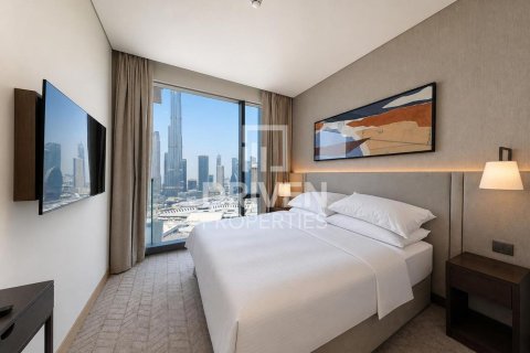 Müüa korter asukohaga Downtown Dubai (Downtown Burj Dubai), Dubai, AÜE: 3 magamistoaga, 157.28 m² Nr 741736 - pilt 8