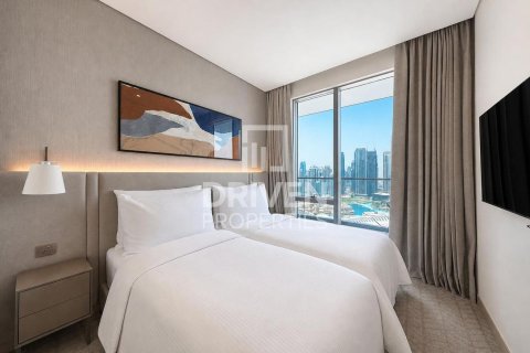 Müüa korter asukohaga Downtown Dubai (Downtown Burj Dubai), Dubai, AÜE: 3 magamistoaga, 157.28 m² Nr 741736 - pilt 6