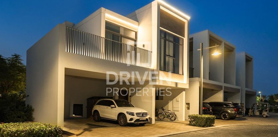Vila u gradu Arabian Ranches 3, Dubai, UAE 4 spavaće sobe, 177.54 m2 Br. 741734