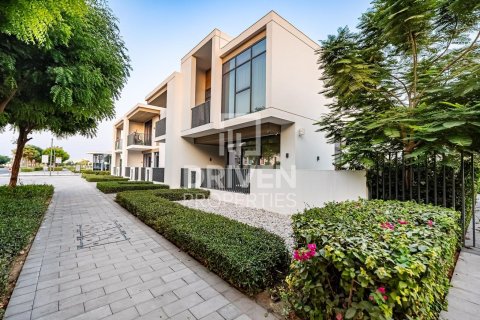 Vila u gradu Arabian Ranches 3, Dubai, UAE 4 spavaće sobe, 177.54 m2 Br. 741734 - Slika 27