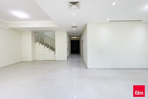 Vila di Dubai, UAE 5 bilik tidur, 486 meter persegi № 638228 - foto 12