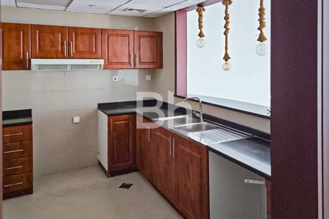 Apartament në Jumeirah Lake Towers, Dubai, Emiratet e Bashkuara Arabe 2 dhoma gjumi, 135 m2. № 643588 - Foto 5
