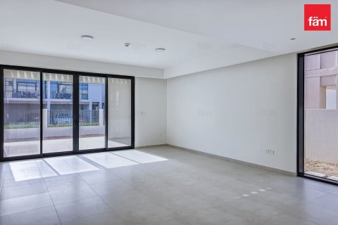 Villa en alquiler en Dubai, EAU 3 dormitorios, 420 m2 № 655693 - foto 4