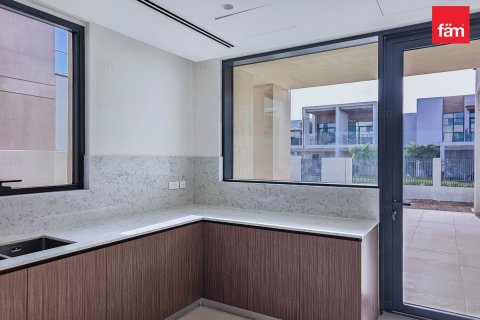 Villa en alquiler en Dubai, EAU 3 dormitorios, 420 m2 № 655693 - foto 14