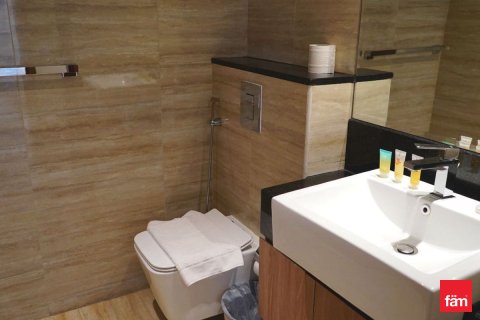 Apartment in Business Bay, Dubai, UAE 2 bedrooms, 108.2 sq.m. № 655692 - photo 22