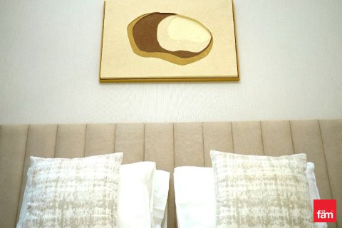 Apartment in Business Bay, Dubai, UAE 2 bedrooms, 108.2 sq.m. № 655692 - photo 17