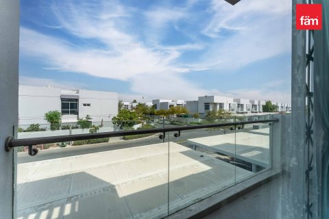 Rumah bandar di Dubai, UAE 3 bilik tidur, 224.4 meter persegi № 638285 - foto 15