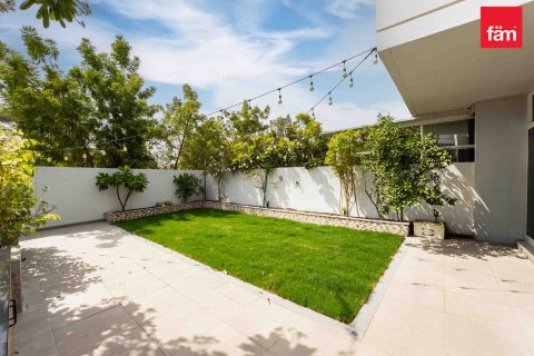 Rumah bandar di Dubai, UAE 3 bilik tidur, 224.4 meter persegi № 638285 - foto 21