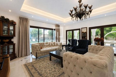 Villa til salg i The Villa, Dubai, UAE 7 soveværelser, 1466.57 kvm № 741844 - foto 2