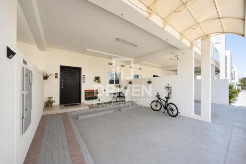 Townhouse sa Dubai, UAE 2 silid-tulugan, 133.41 sq.m. № 741840 - larawan 20